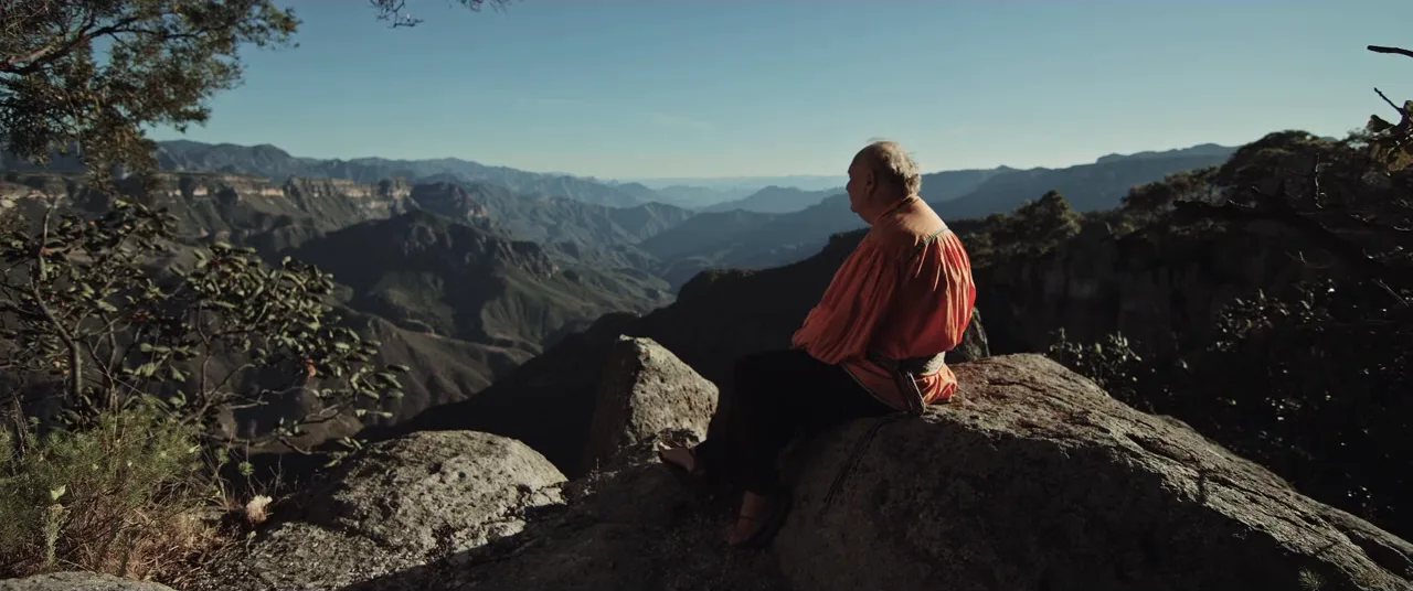 Paisaje de barranca usado en una narrativa institucional de México